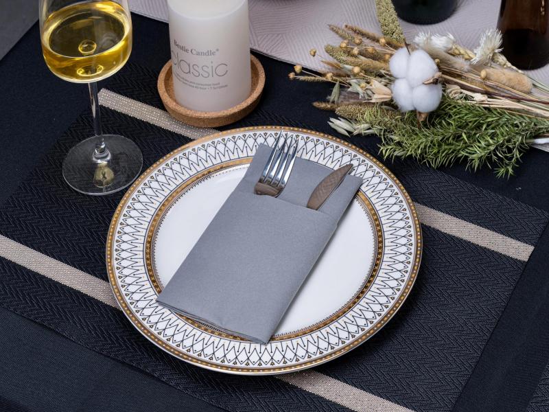 Jak wybrać odpowiednie jednorazowe kolorowe serwetki Airlaid na imprezę?