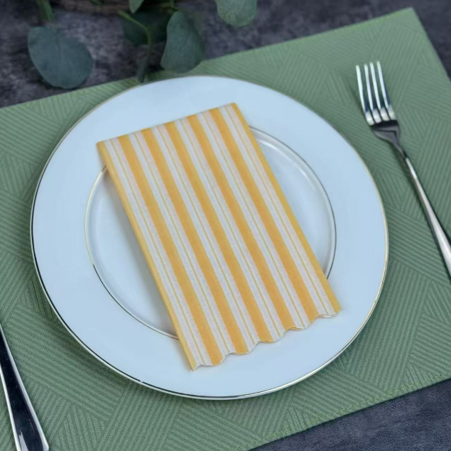 Wave Die-cut Shaped Airlaid Napkins for Cultery